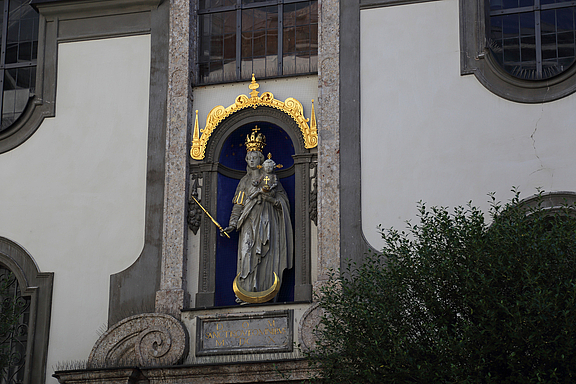 jesuiten_kirche.jpg 